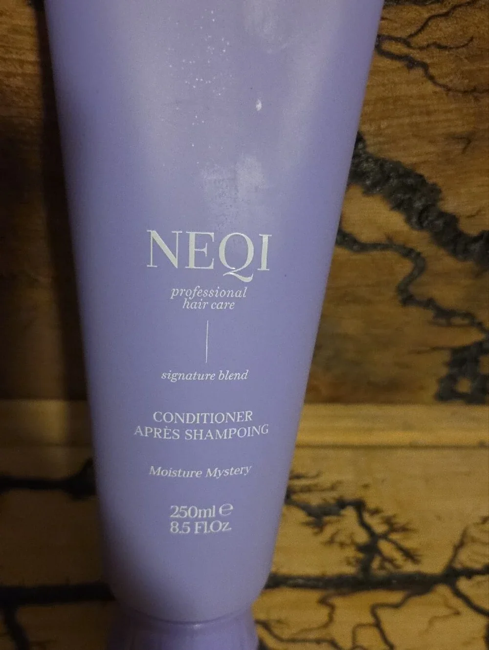 Neqi Proffesional Hair Care Moisture Mystery Conditioner New 8.5 Oz
